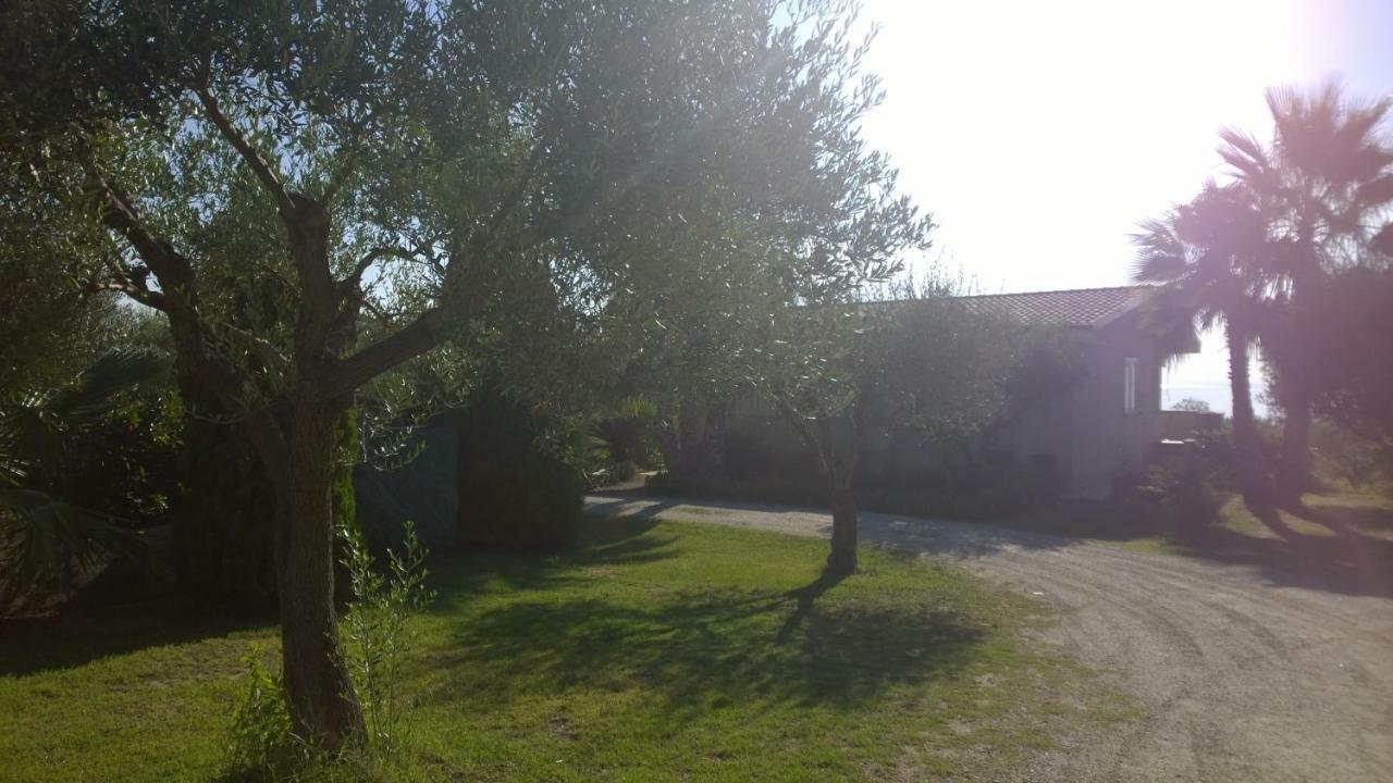 La Scogliera Del Capo Villa Santa Maria  Luaran gambar